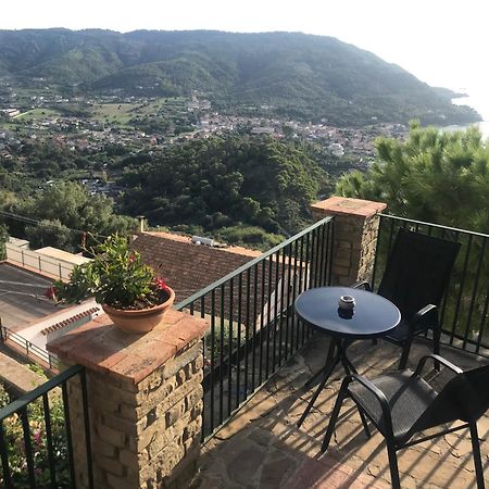 Residenza D'Epoca Tamara Aparthotel Castellabate Bagian luar foto