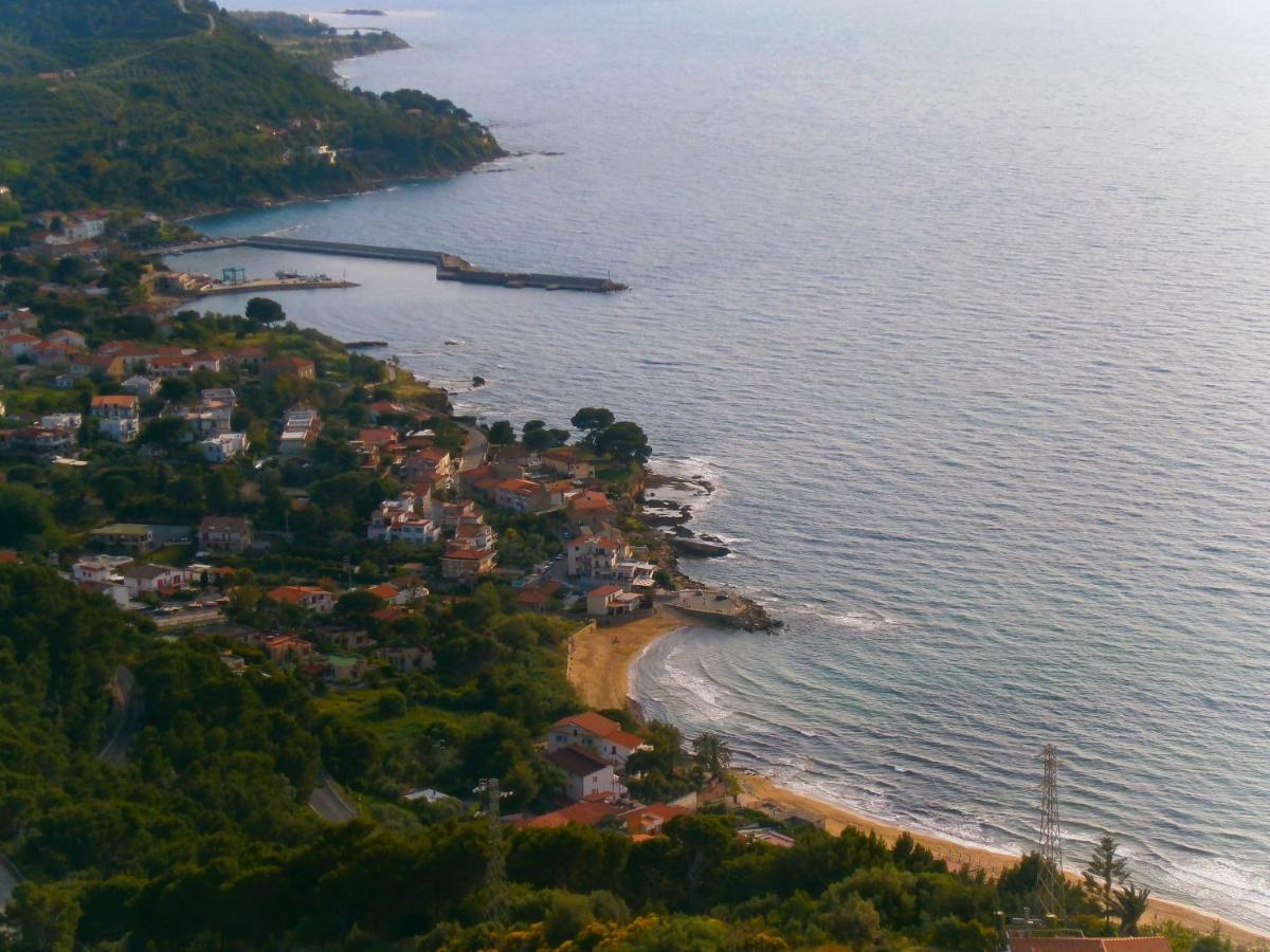Residenza D'Epoca Tamara Aparthotel Castellabate Bagian luar foto