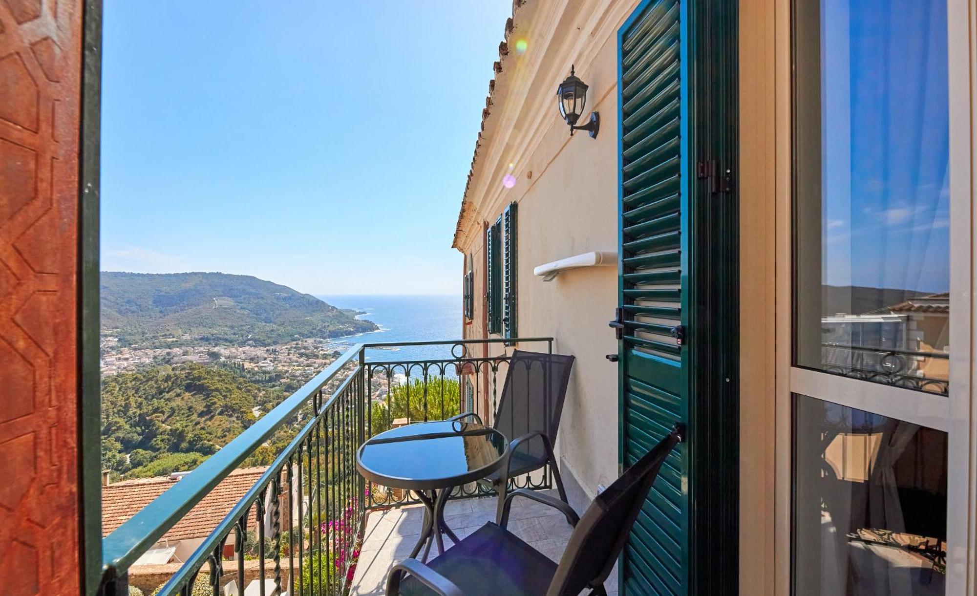 Residenza D'Epoca Tamara Aparthotel Castellabate Bagian luar foto