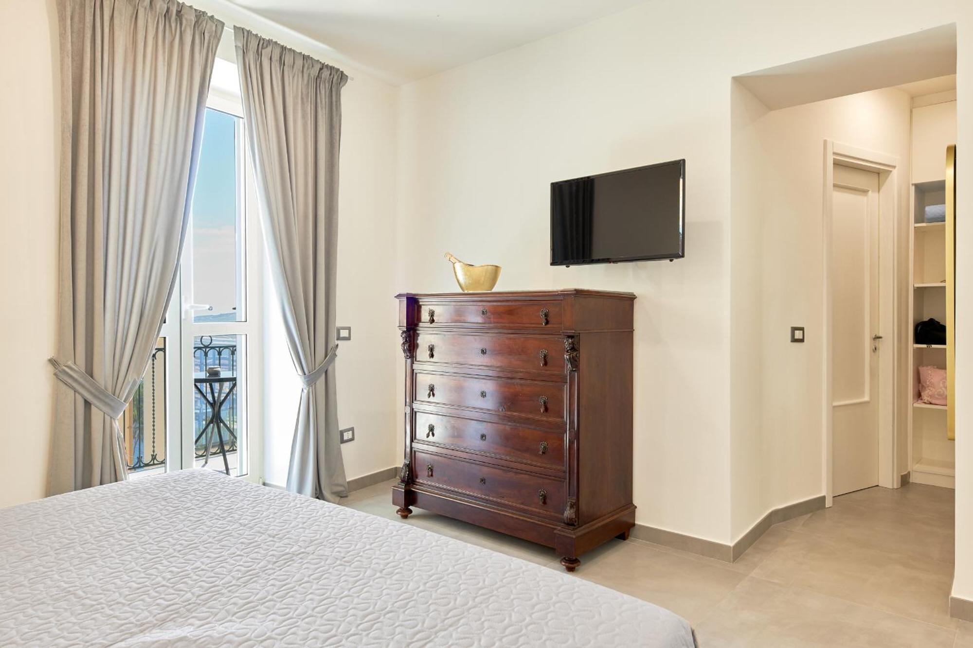 Residenza D'Epoca Tamara Aparthotel Castellabate Bagian luar foto